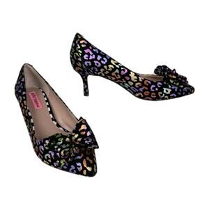 BETSEY JOHNSON Maude Rainbow Leopard Print Pumps Bow Pointed Toe Women's 8.5